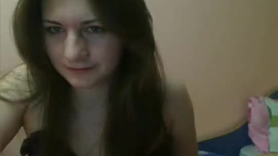 Cute chick on cam