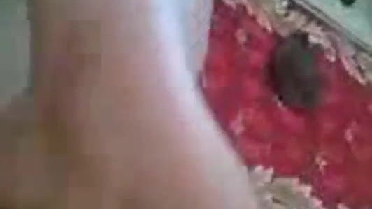 Arabian wife get naked to fuck